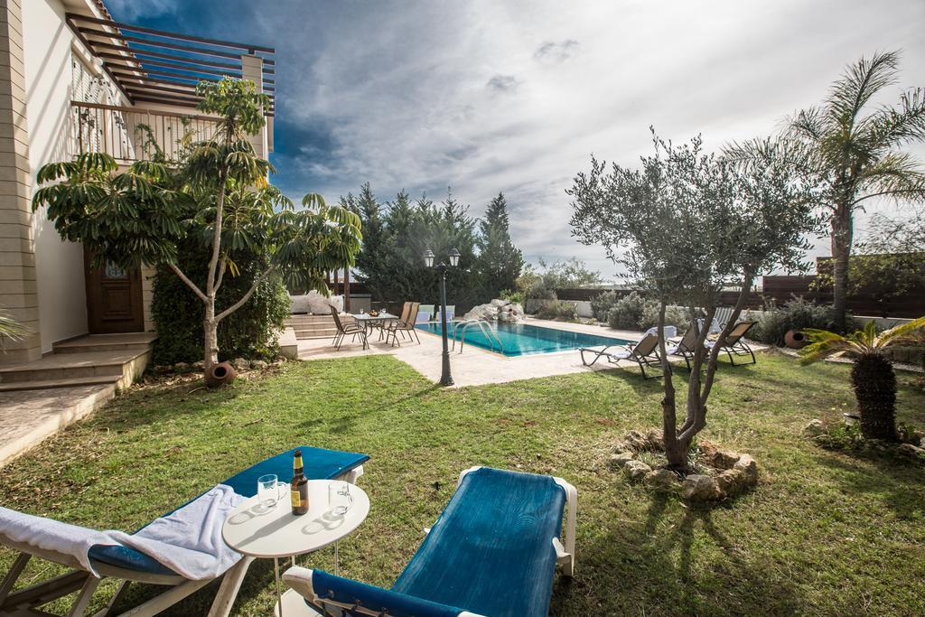 Sunny Coast Villa Ajia Napa Zewnętrze zdjęcie